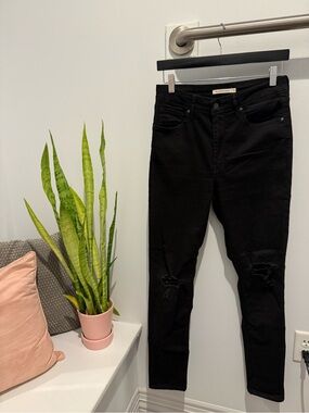 Levi's 721 High Rise Skinny Black Jeans